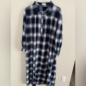 Latuza Navy‎ Black & White Plaid Women’s Long Nightgown Round Color w/ 5 Buttons